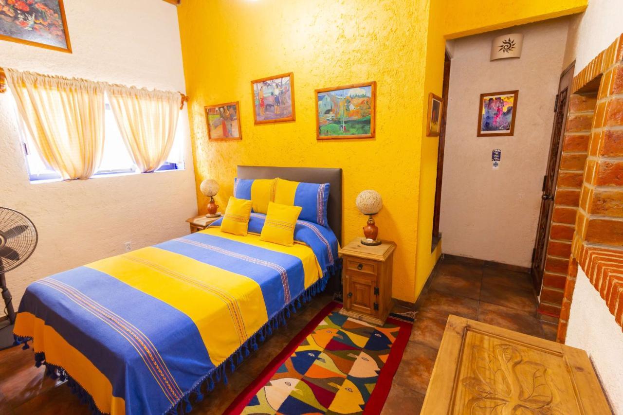 Mex Suites Casa Azul B&B Mexico City Exterior photo